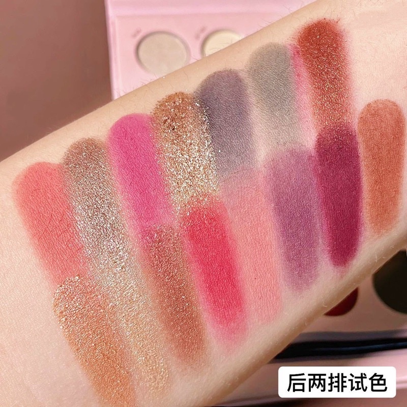 Bảng mắt 30 ô ErshiQ siêu xinh nhé ❤❤❤❤❤❤ tặng kèm cọ đánh mắt cho mình lun ạ🥰🥰🥰🥰🥰