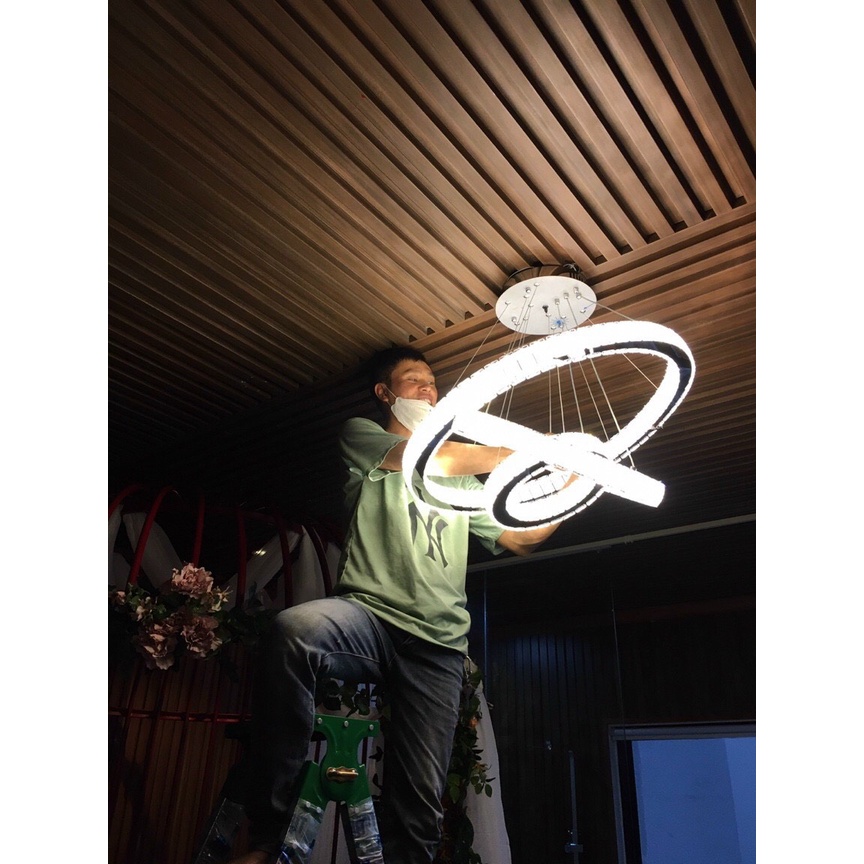 Đèn Chùm Thả 3 Vòng Pha Lê Dày 5cm,Có Điều Khiển Từ Xa,Dây Đèn Điều Chỉnh Cao Thấp Tùy Ý,Decor Phòng Khách,Phòng Ngủ Bếp