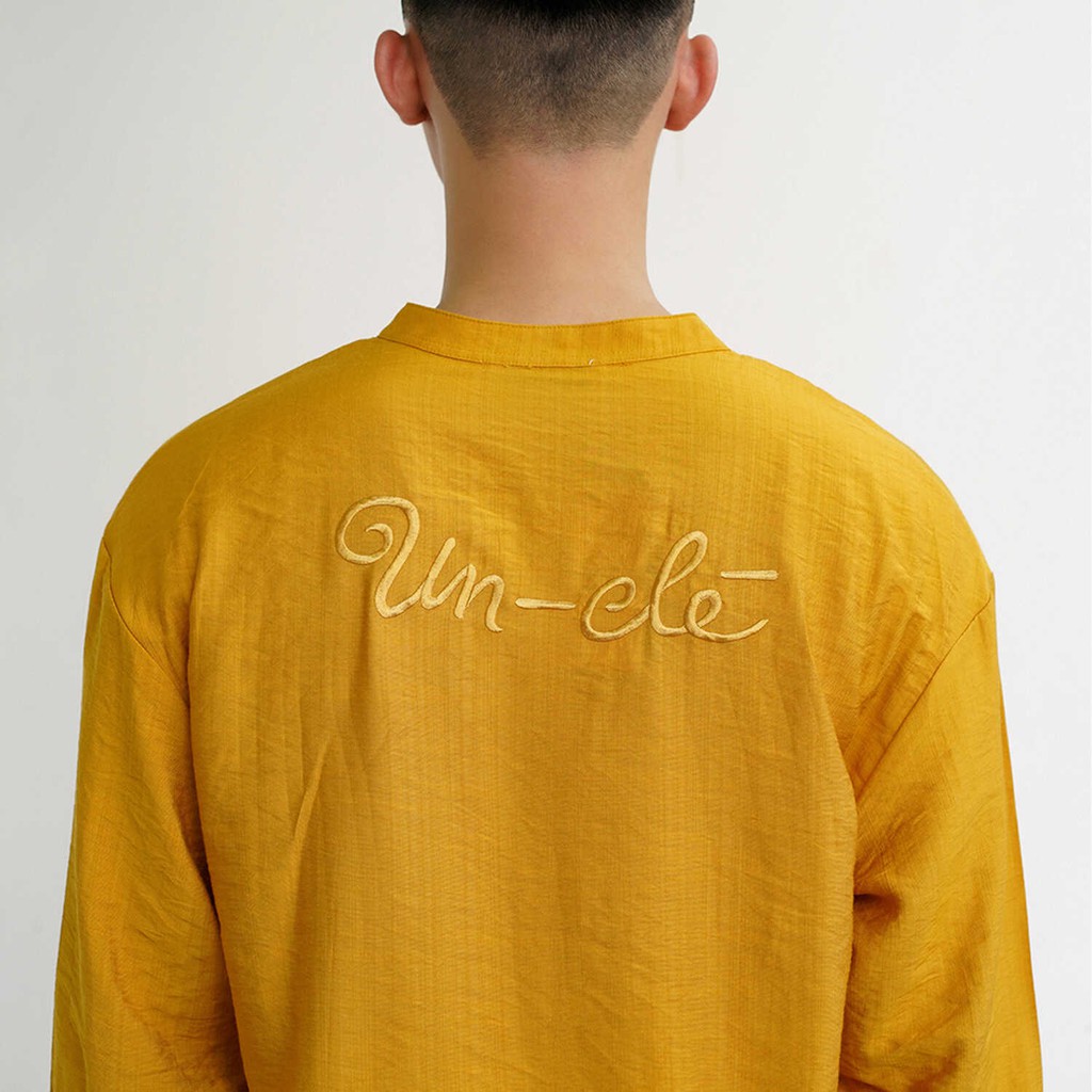 Áo sơ mi linen dài tay cổ tàu thêu hoạ tiết SS21 UNCLÉ Unfinish Logo Shirt | BigBuy360 - bigbuy360.vn