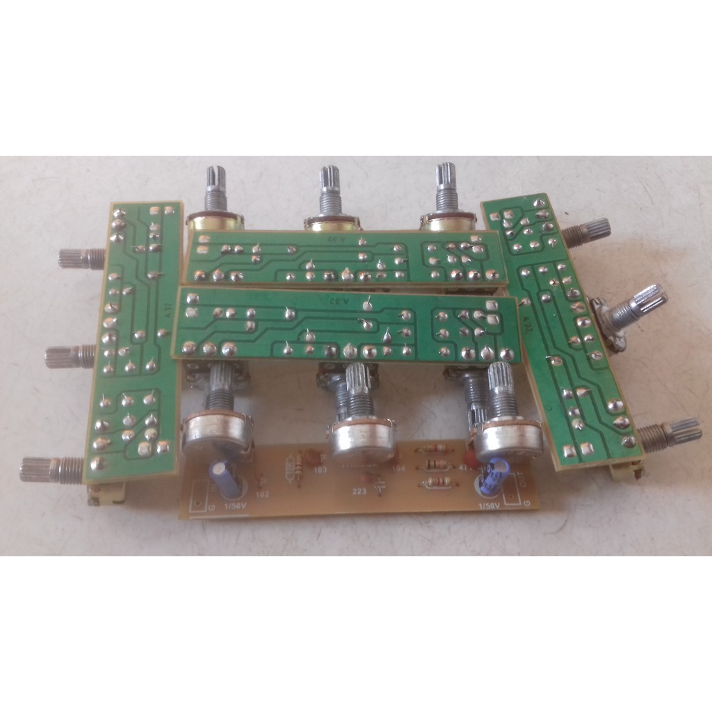 Mạch bass treble , tăng giảm âm lượng