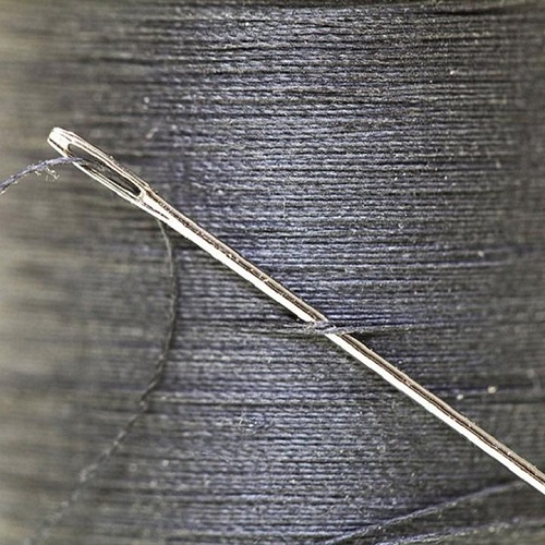 [HCM] 1 Tệp Giấy Kim May Tay Loại Lỗ Xỏ Chỉ To - Số 8 - Thông Dụng 1 Gói Gồm Khoảng 12 Cây Kim