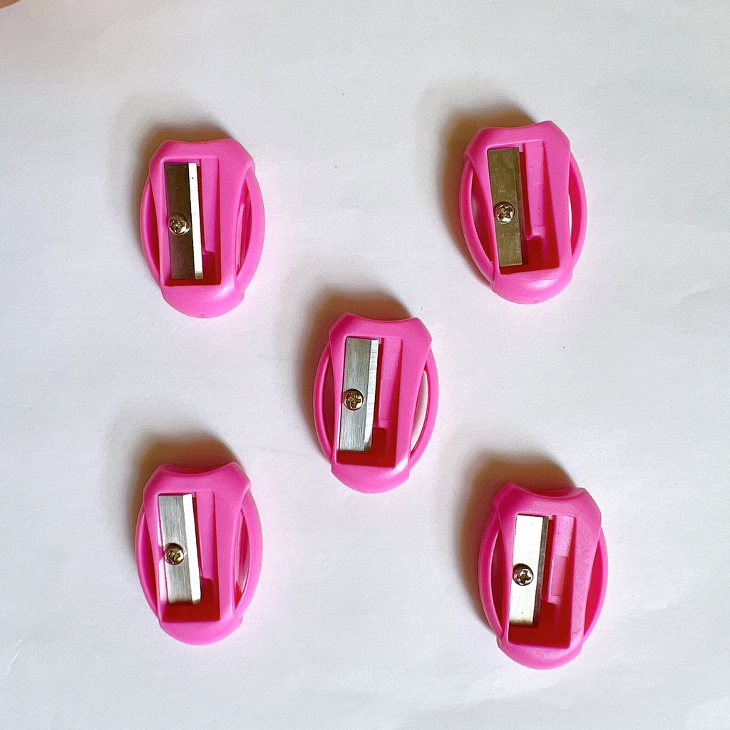 Gọt bút chì hình bầu dục 4 màu ngẫu nhiên cho bé