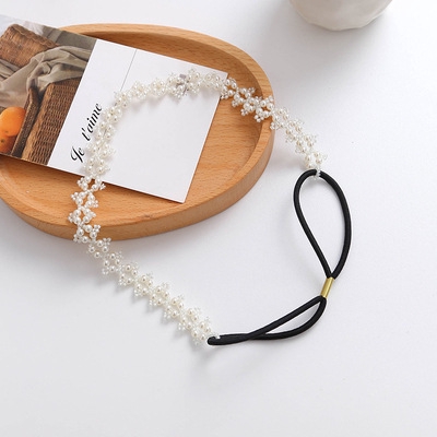 Dây Chuyền Đính Ngọc Trai Xinh Xắn Dành Cho Nữ