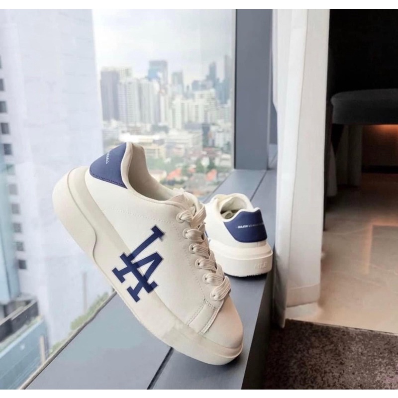 Giày MLB chunky classic LA new 2021 sẵn size 250