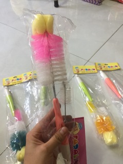 Cây cọ súc bình sữa cho bé