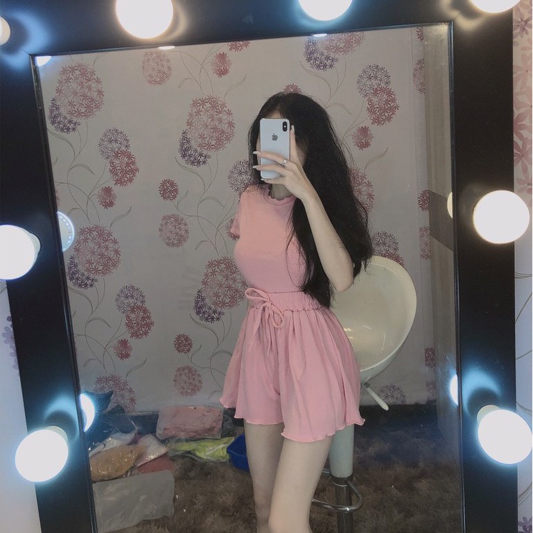 Bộ Ngủ Áo Croptop Quần Đùi Siêu Xinh LH57 | BigBuy360 - bigbuy360.vn