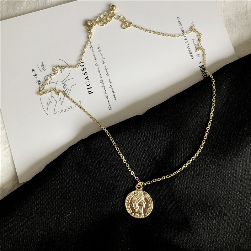 Dây Chuyền Cho Nữ Mặt Dây Chân Dung Hình Đồng Xu Cổ Điển Phong Cách Hàn Quốc B10