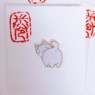 Pin cài hình mèo béo