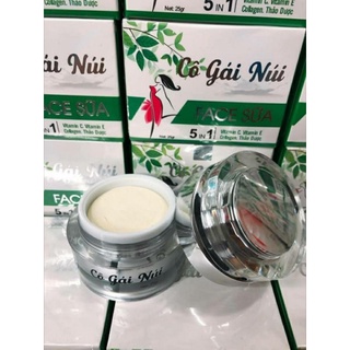 kem FACE SỮA Cô gái núi