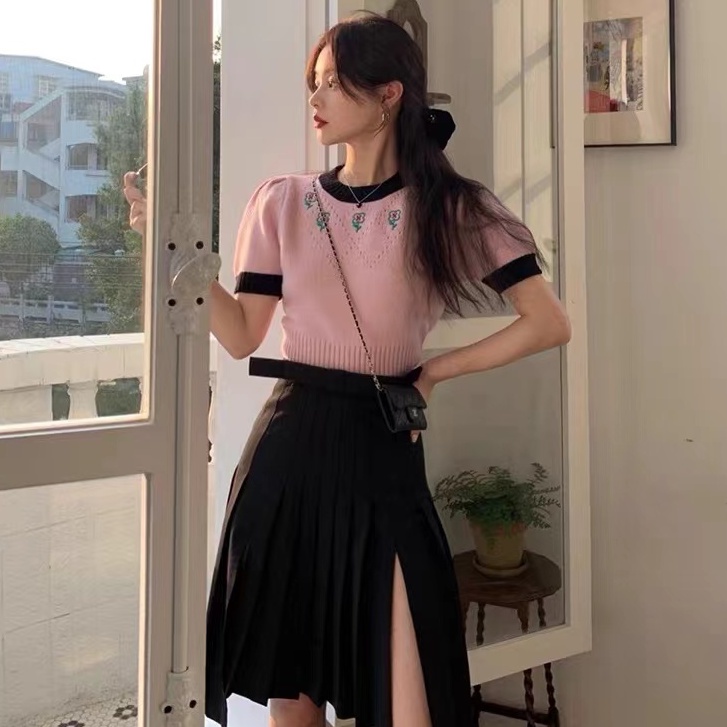 Porozi  Áo dệt kim  tay ngắn thêu hoa thời trang Hàn Quốc mới