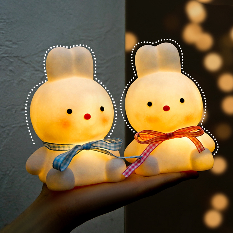 Đèn ngủ để bàn hình vịt con dễ thương đáng yêu