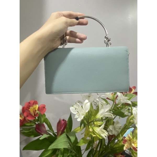 THANH LÝ TÚI CHARLES & KEITH