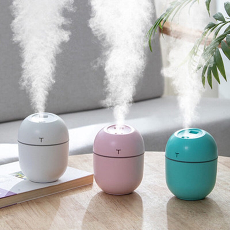 200ml Máy làm ẩm không khí siêu âm mini Máy khuếch tán tinh dầu USB Máy lọc không khí trên ô tô Máy tạo hơi ion âm thơm Xe gia đình có đèn LED ban đêm
