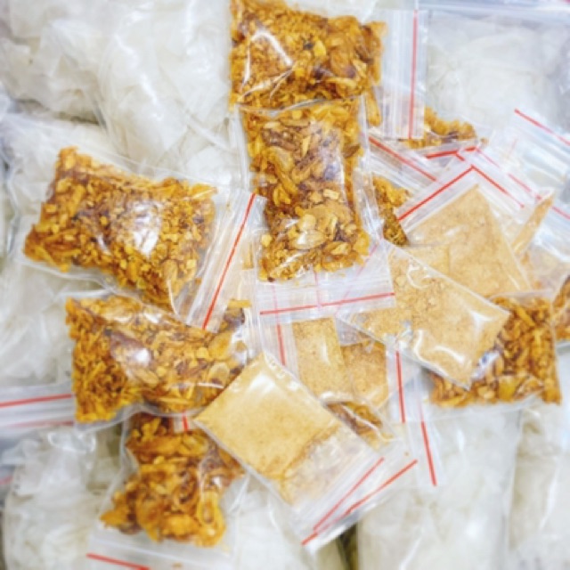 Bánh Tráng Phơi Sương Muỗi Nhuyễn + Topping