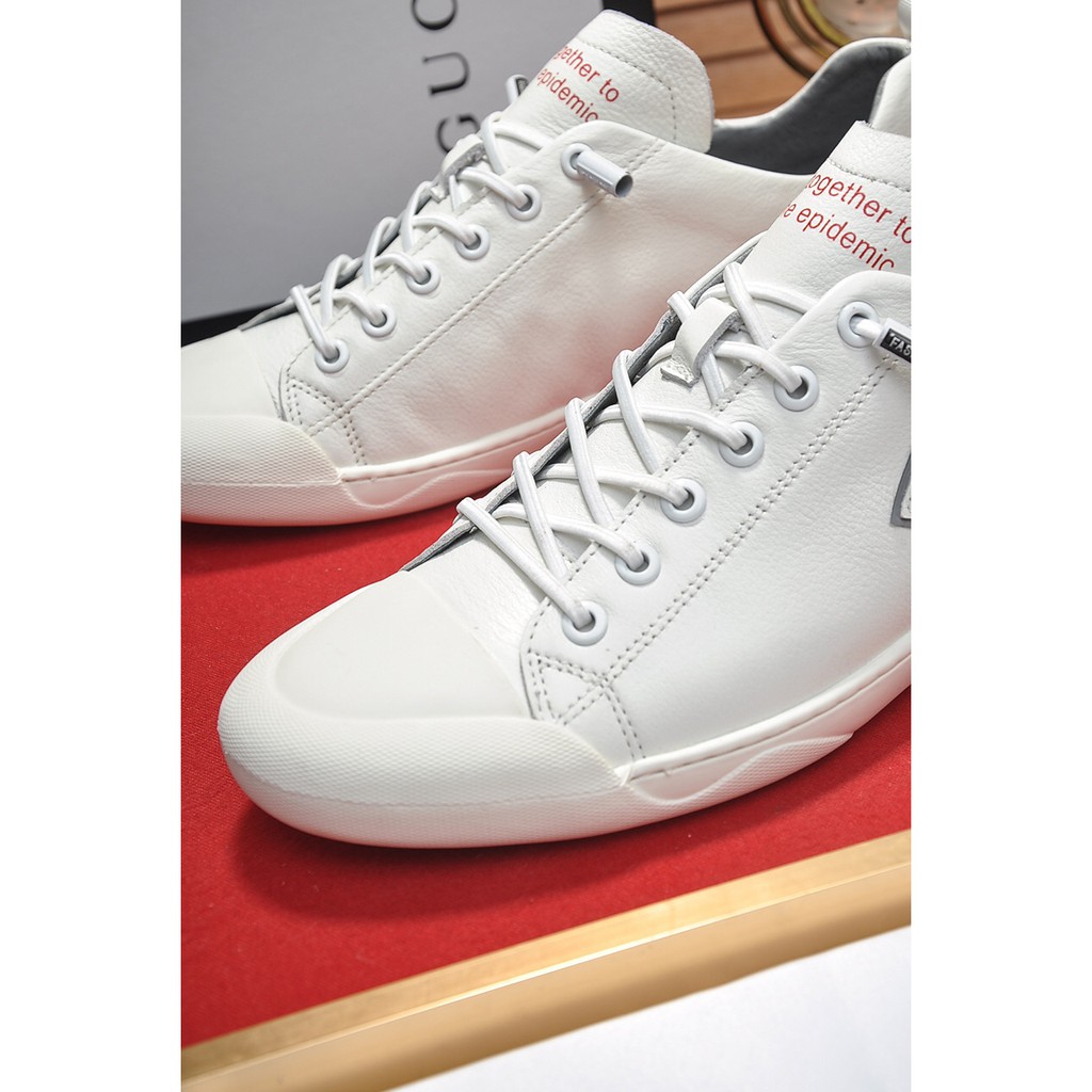 Giày sneakers nam da thật GUCCI GG GC thiết kế hiện đại, họa tiết độc đáo mang đến phong cách mới