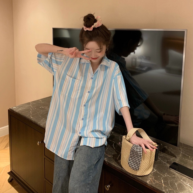 【ZHELIHANGFEI】Áo Sơ Mi Tay Ngắn Họa Tiết Sọc Theo Phong Cách Preppy Dễ Phối Đồ