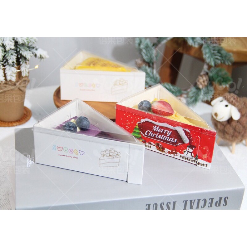 Hộp đựng bánh, hộp tam giác, hộp đựng thực phẩm có nắp, dùng 1 lần - POPPY STORE