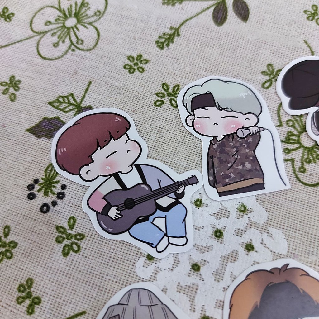 Sticker BTS Suga chibi trang trí sổ laptop điện thoại