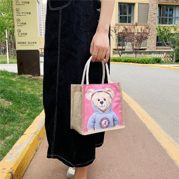 Túi xách tote đan sợi cói cotton lanh trang trí gấu cỡ nhỏ dễ thương