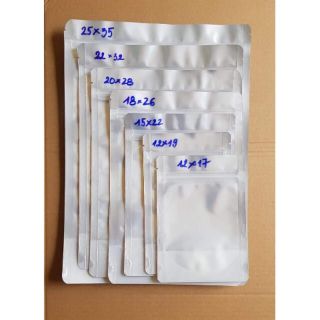 1kg túi zip 1 mặt bạc 1 mặt trong các size