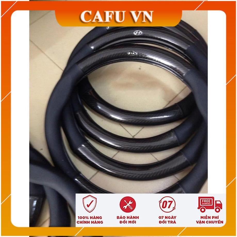 Bọc vô lăng Carbon vô lăng xe hơi chống trơn, chống trượt, logo full hãng xe - CAFU VN