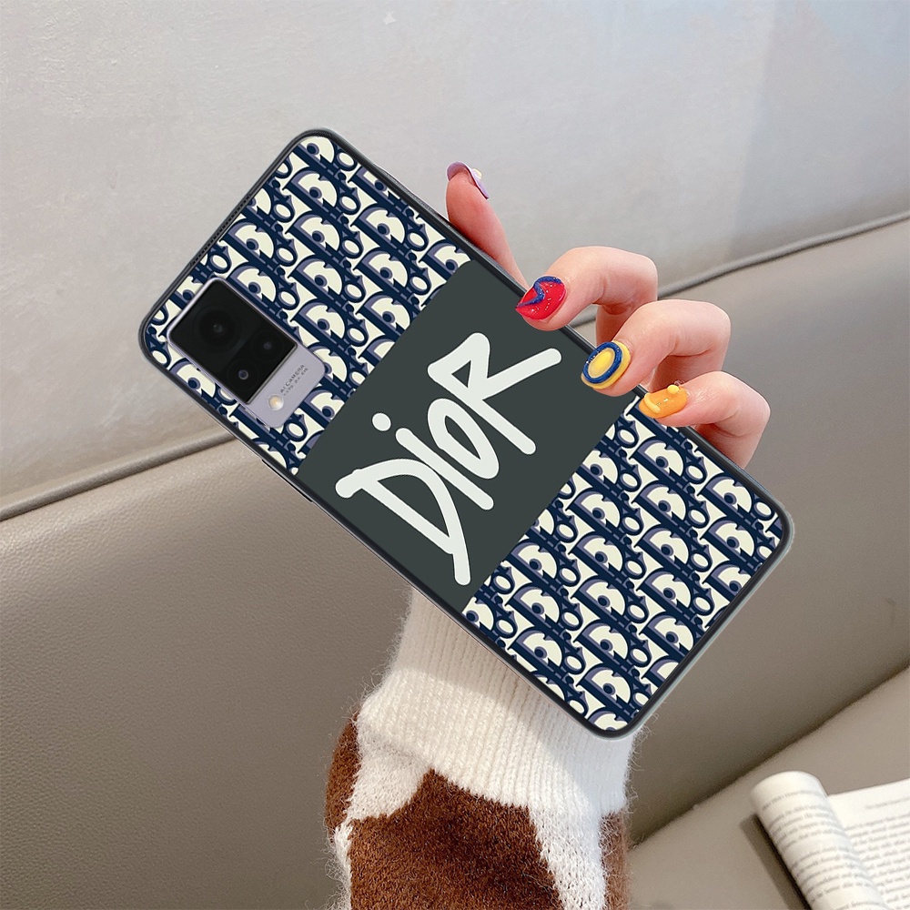 Ốp lưng điện thoại vivo v21 5G thương hiệu đẳng cấp