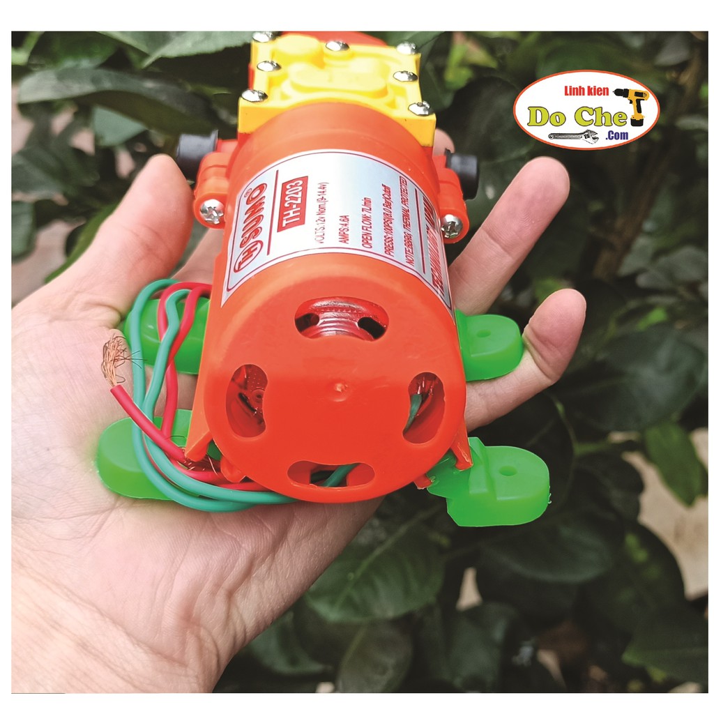 Máy bơm nước mini tăng áp phun sương 12v