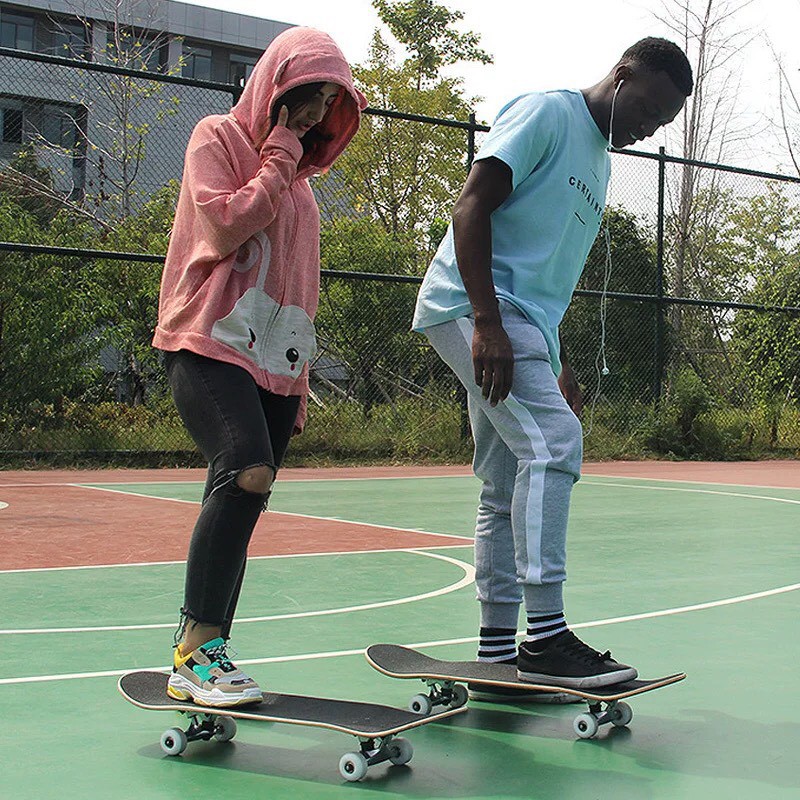 Ván trượt skateboard thể thao cao cấp chất liệu gỗ phong ép 7 lớp mặt nhám có đèn led phát sáng