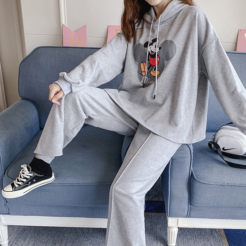 Set Bộ Nỉ Nữ Áo Hoodie Dài Tay In Hình Mickey Kèm Quần Ống Suông Thể Thao Thời Trang Sugal QA NU 027V1