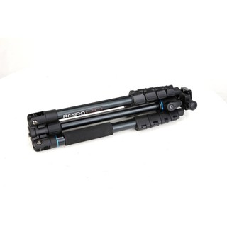Chân máy ảnh Benro IT15