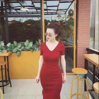 Váy len body