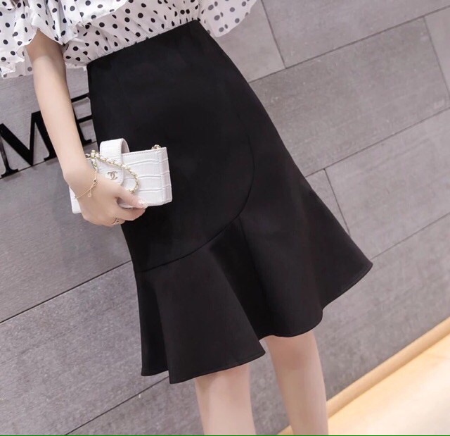 Chân váy chữ A phối bèo dài qua gối | BigBuy360 - bigbuy360.vn