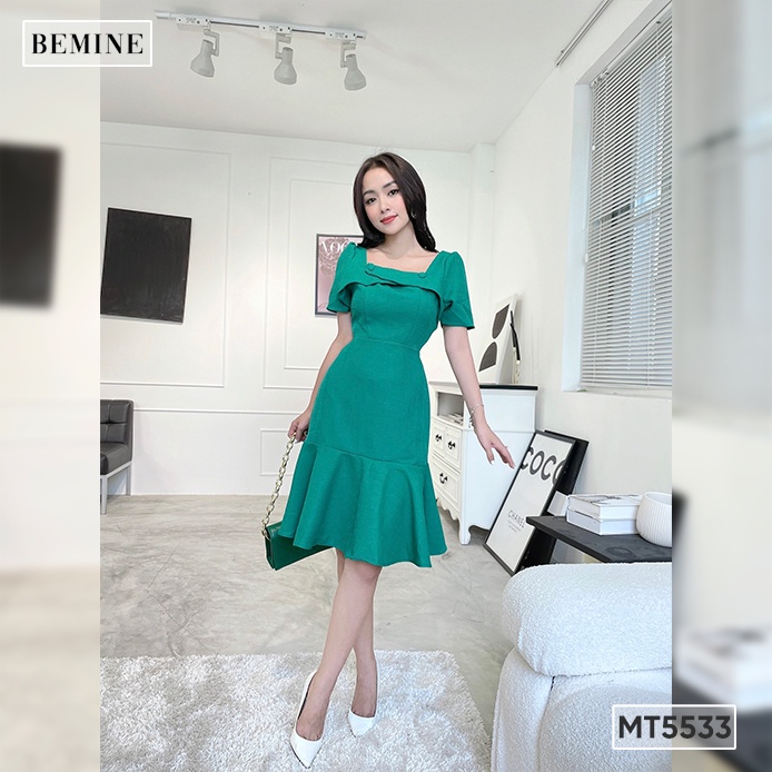 Đầm cổ vuông đính nút BEMINE MT5533