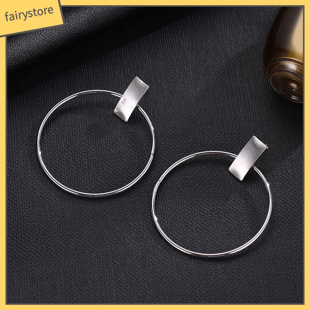 Hoa Tai Dáng Dài Thiết Kế Đơn Giản Cho Nữ