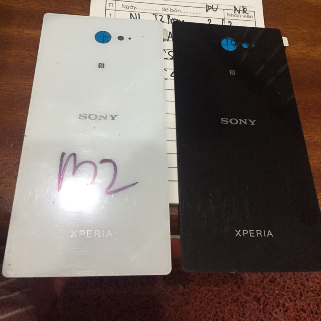 Nắp lưng sony m2