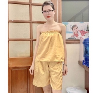 Bộ quần áo quây lửng spa