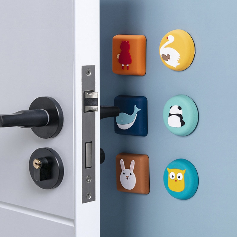 Miếng đệm tay nắm cửa dán tường bằng sticker phong cách hoạt hình ngẫu nhiên