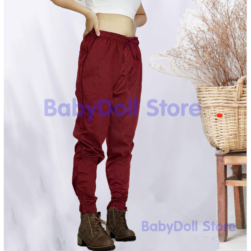 Quần jogger kaki khóa zip túi sau nữ | BigBuy360 - bigbuy360.vn