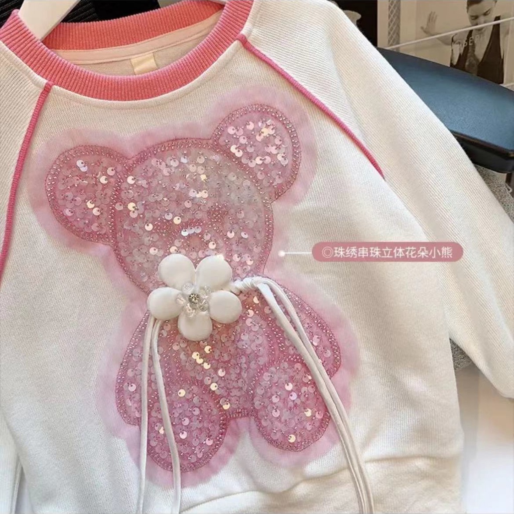 [Babycat] Hàng Có Sẵn Bộ Quần Áo Sweater Đính Kim Sa Hình Gấu Phong Cách Nhật Bản Hàn Quốc Mùa Thu Mới 2022 Cho Bé Gái­Bộ Quần Áo Thời Trang Dạo Phố Năng Động