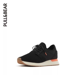 Sneaker pull and bear 1