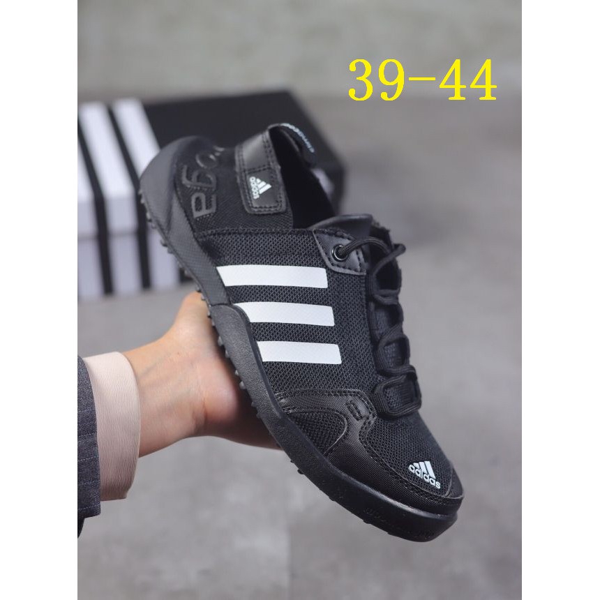 Giày thể thao ADIDAS daroga 2 11 phong cách năng động