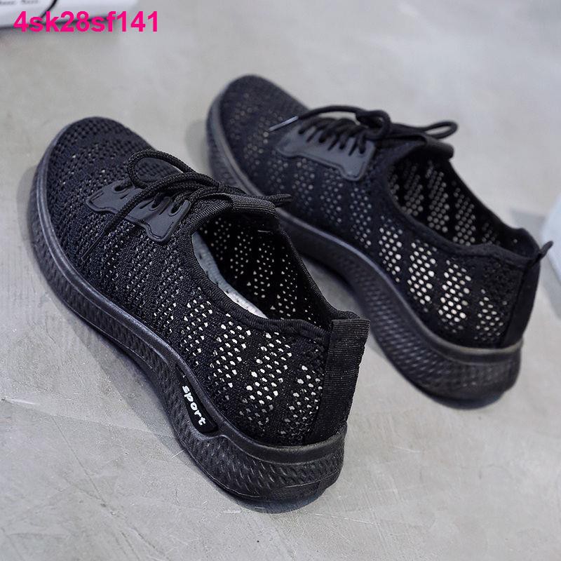 giày sneaker nữGiày nữ mùa hè mới 2021 bay thể thao dệt kim lưới thoáng khí đế mềm chống mài mòn thường