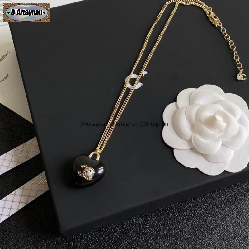 'Boutique Spot'CC21s Đen Nhựa Tim CC Logo Inlay Crystal Necklace Stud Set Chất lượng cao Hàn Quốc 2022 Mới tái tạo thanh lịch Vintage Thời trang Không phai 925 Bạc kim cho phụ nữ A319/B156
