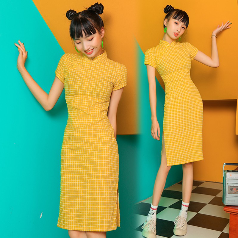 Đầm dáng ôm tay ngắn midi Emilyshop