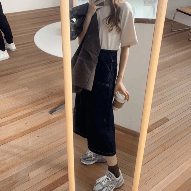 | CHÂN VÁY JEANS DÀI CHỈ NỔI TÚI VUÔNG ULZZANG | BigBuy360 - bigbuy360.vn