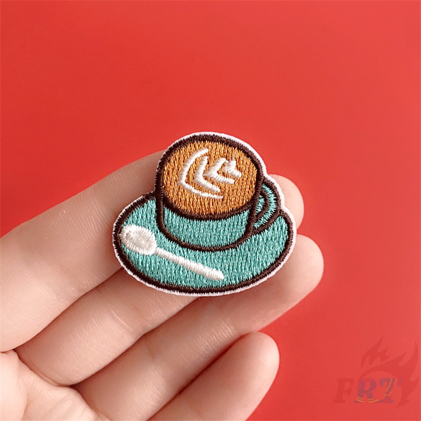 Set 1 / 4 Miếng Vá Nhiệt Dùng Để Trang Trí Áo Quần