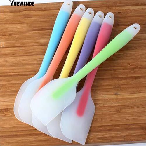 Cây vét bột bằng silicone