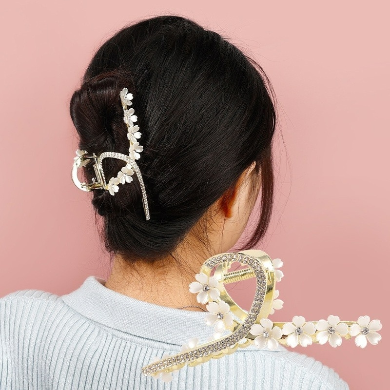 Kẹp Tóc Hình Cá Mập Đính Đá Thời Trang Hàn Quốc