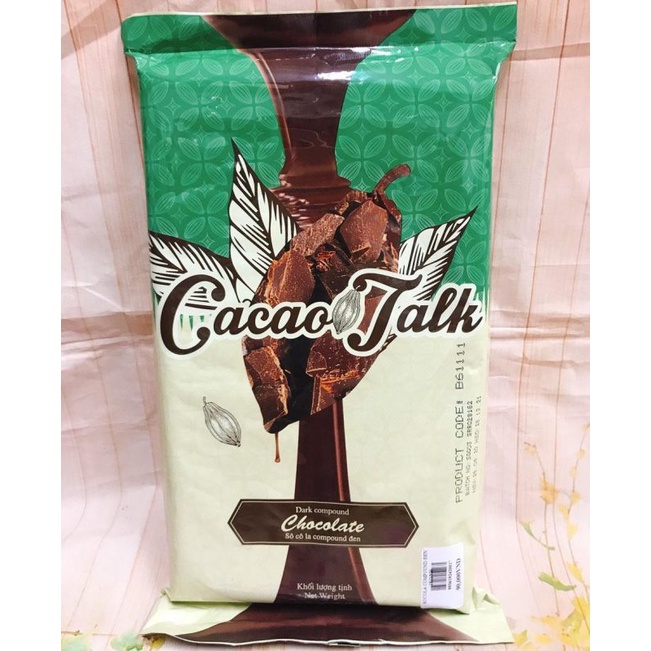 Socola Ccmpound Đen/Trắng dạng khối cacao talk 1kg dùng làm trang trí bánh, kẹo valentine, ....