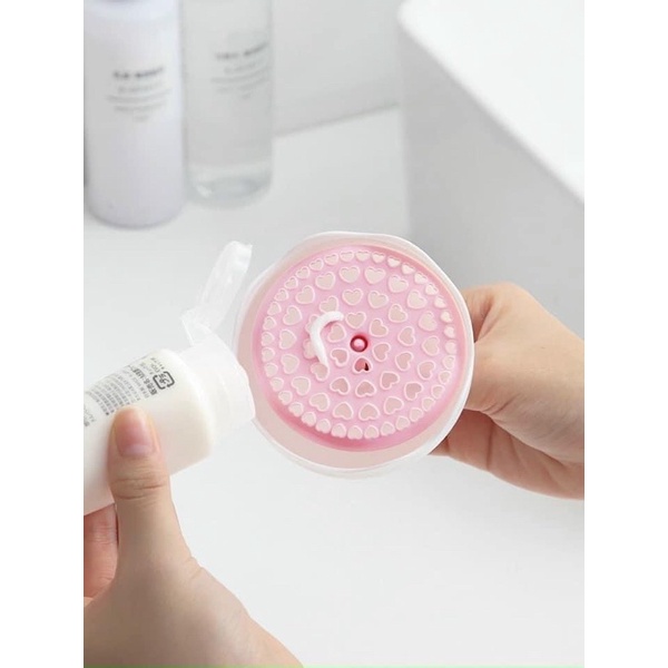 Cốc tạo bọt rửa mặt